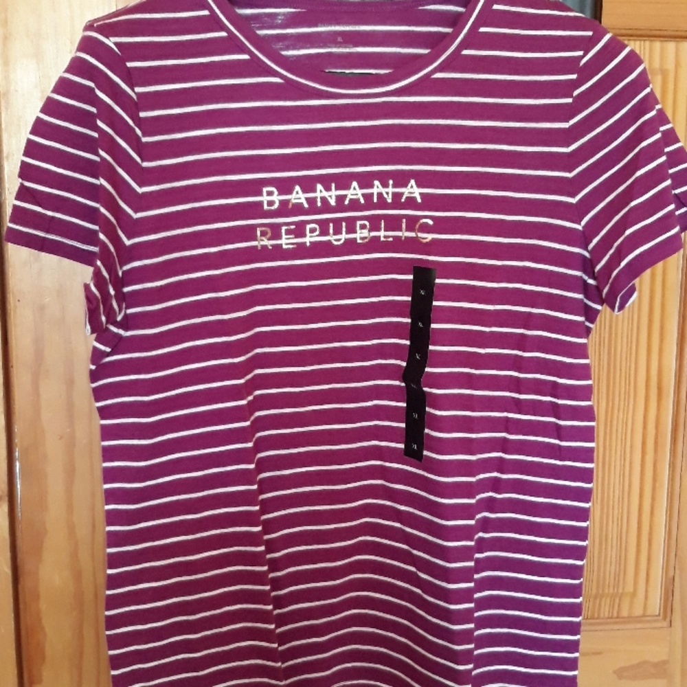 Banana republic Tshirt